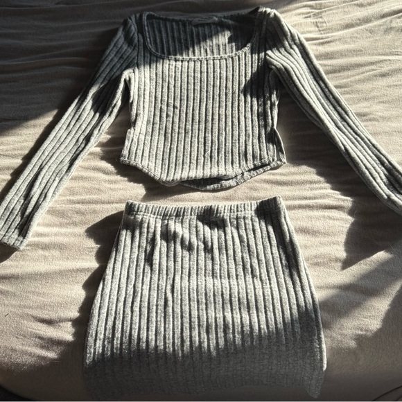 Gray Mini Skirt Set Ribbed - Picture 2 of 9